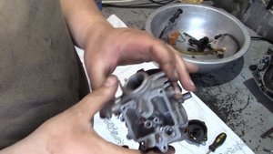 SUZUKI Intruder 400 classic обслуживание карбюратора