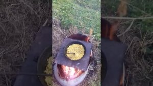 Масло из яичных желтков. Лучшее средство при проблемах с кожей