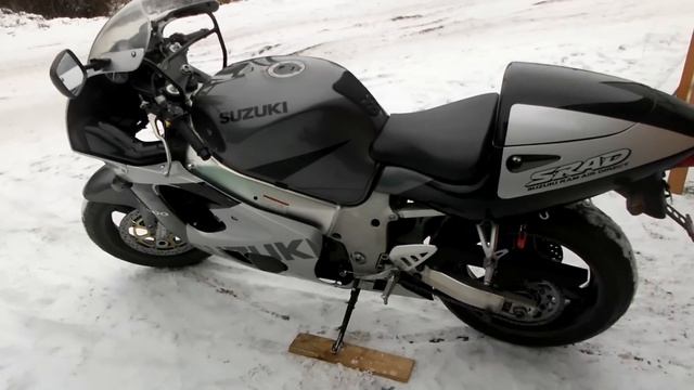 Обзор мотоцикла Suzuki gsx-r600 srad смотреть онлайн
