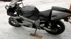 Обзор мотоцикла Suzuki gsx-r600 srad