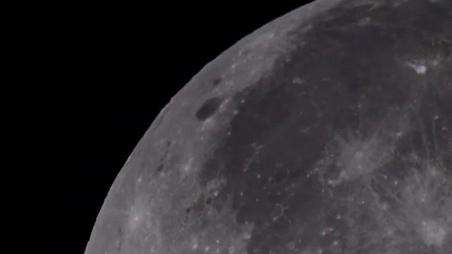 Moon, video crop mode, telescope SkyWatcher 150, Lumix GF3 смотреть онлайн