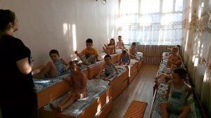 Комплексная бодрящая гимнастика после сна.