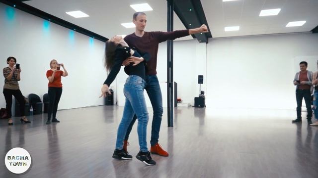 Ludo & Elsa [? Tito El Bambino - Eramos Ninos] Bachata смотреть онлайн