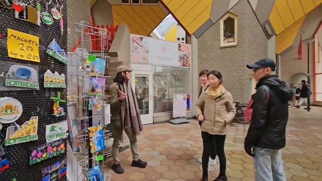 БИБЛИОТКЕА РОТТЕРДАМА /КУБИЧЕСКИЕ ДОМА смотреть онлайн