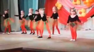 Хореографическая студия "акварель"  танец "до,ре,ми"