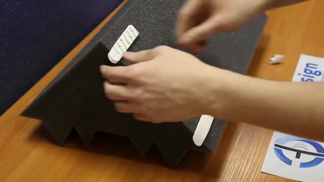 Монтаж с помощью клейких застежек смотреть онлайн