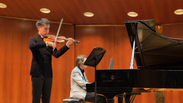 Schubert Fantasie - Kevin Zhu, violin & Juho Pohjonen, piano смотреть онлайн