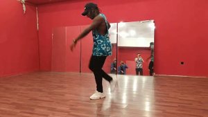 Мужской стиль в бачате от Yopi