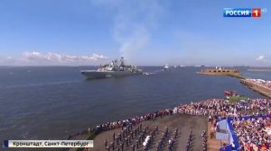 Парад ко Дню ВМФ в Санкт-Петербурге - Комментарии иностранцев