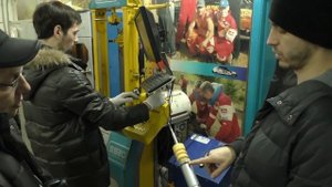 Замена задних амортизаторов на LADA Largus