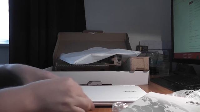 Acer Chromebook CB5-311-T4S0 13.3" unboxing смотреть онлайн