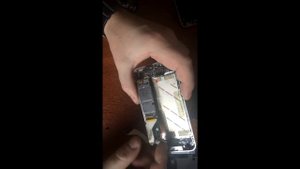 Как собрать из 2 нерабочих айфонов 1 рабочий