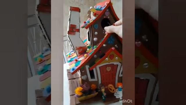 Пряничный домик из картона. Подделка в школу по мативам сказки Братьев Гримм
