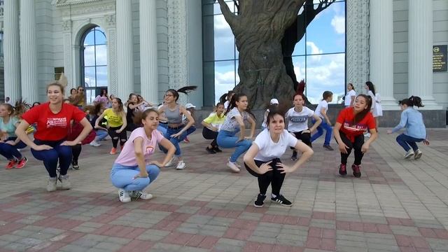 Объединение "Подросток" - флешмоб (День Молодежи) смотреть онлайн