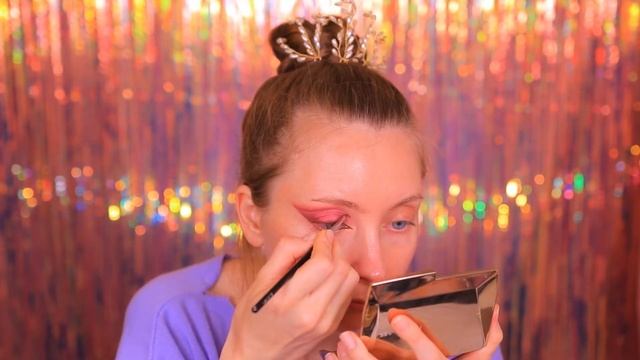 Трендовый макияж 2021 в нежных оттенках смотреть онлайн