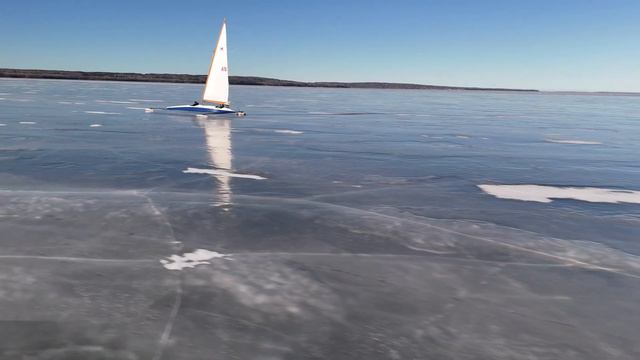Ice Boating on the Bay смотреть онлайн