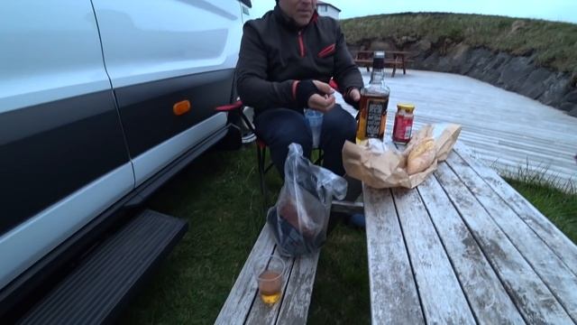 ИСЛАНДИЯ НА ВЫЖИВАНИЕ #1 смотреть онлайн