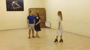 Танцевальный мастер-класс по исполнению медленного парного танца.