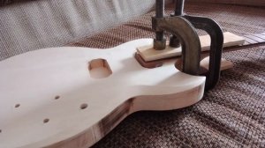 Сделал гитару Юрия Каспаряна ♦ Yamaha SG200 своими руками ♦