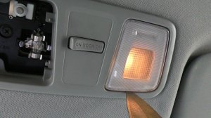 Замена лампочки в плафоне Hyundai Solaris .