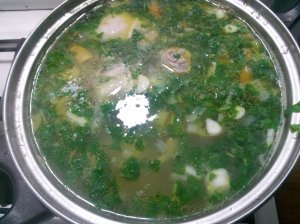 ? Супчик на скорую руку, параллельно жарим шашлык и шампиньоны