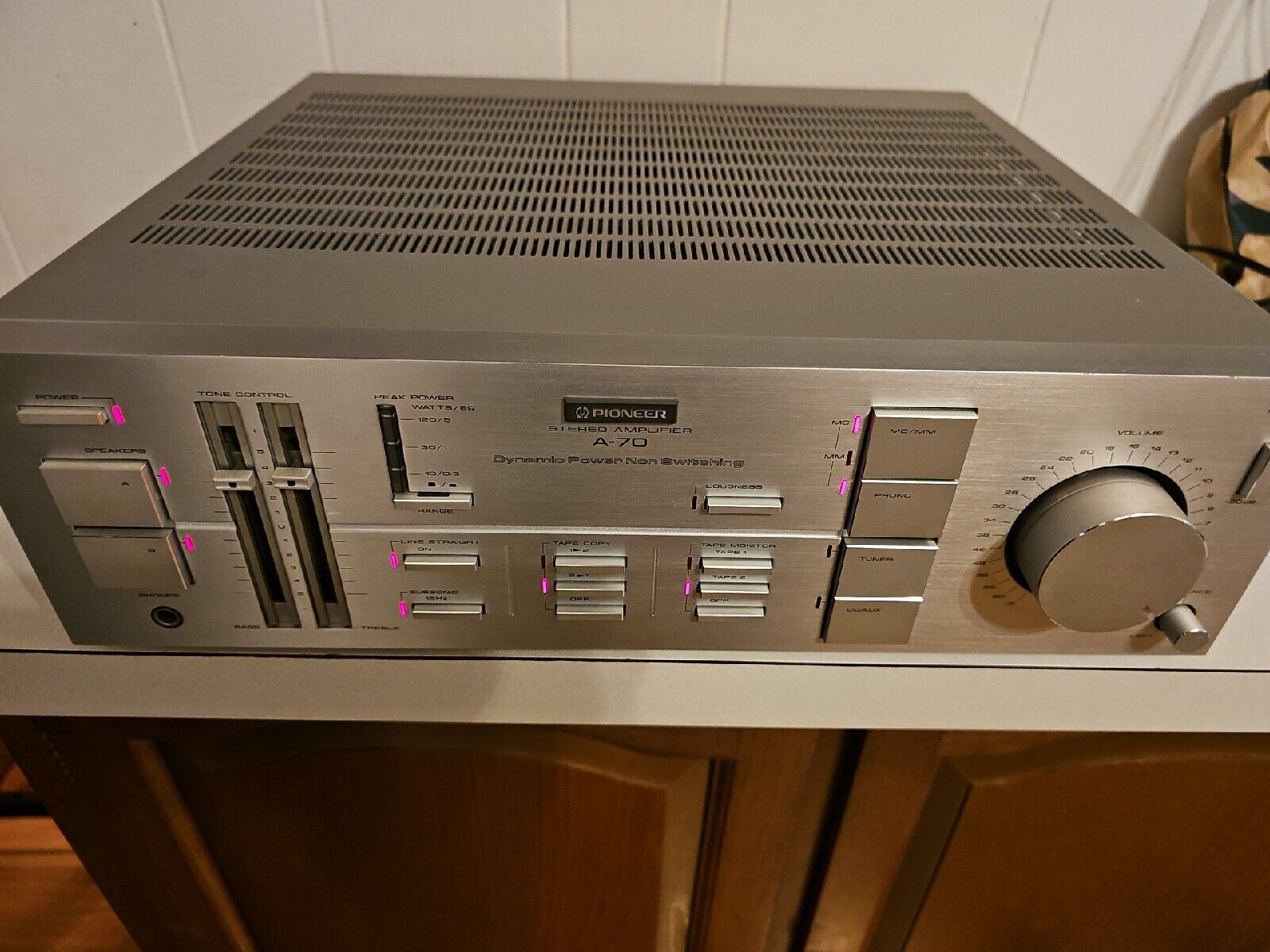 Стереоусилитель Pioneer A-70 Серебристый винтажный-ЯПОНИЯ-1983-год