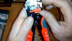 Стриппер для снятия изоляции Paron® JX-1301