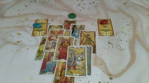 НА ЧТО СЕЙЧАС НУЖНО ОБРАТИТЬ ВНИМАНИЕ? Таро гадание
