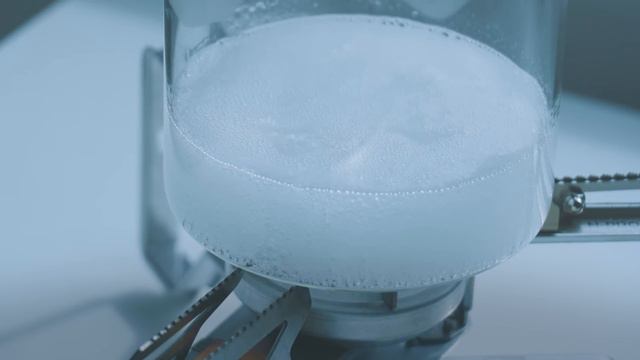 春を迎えるために作る美しい桜のゼリー