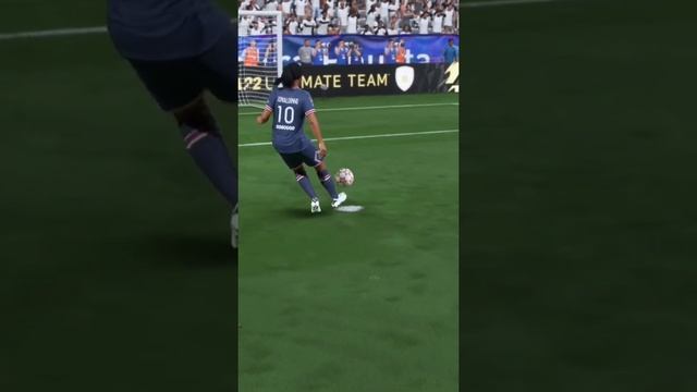 Ronaldinho vs cortoas FIFA 22