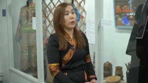 Национальный костюм бурятки