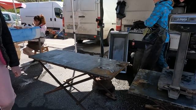 ЯЙЦА ДЕШЕВЕЮТ! Что сейчас продают на рынке в Киеве? смотреть онлайн