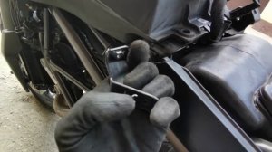 KTM DUKE не показывает уровень бензина. Ремонт датчика уровня топлива. Fuel level issue, how to fix
