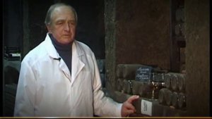 Мускат белый красного камня