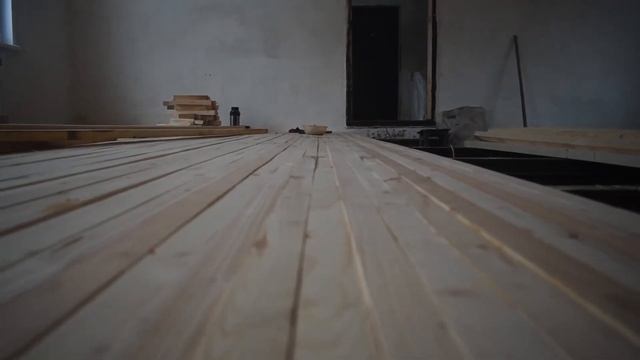 Красивый крепкий пол из брусков толщиной 75мм. Для дома. Делаем с душой. Настоящий паркет? смотреть онлайн