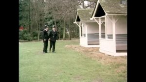 Benny Hill - Escaped Convict 'Closing Chase' (1972)