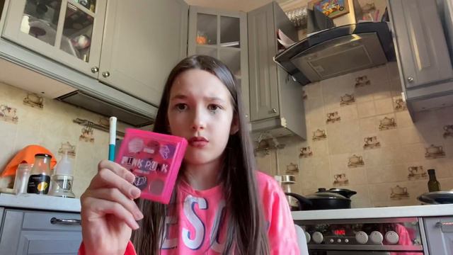 Проверяю лайфхак по макияжу из тик тока смотреть онлайн