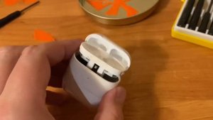 AirPods разборка кейса