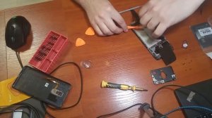 Как поменять аккумулятор в xiaomi Pocophone f1