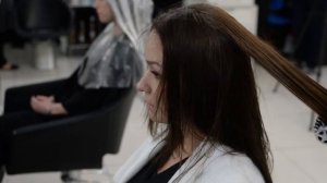 Нежное брондирование на темные волосы в салоне красоты Naturel Studio