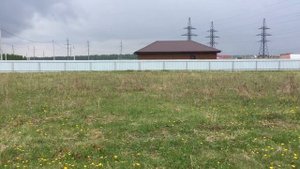 часть 14. Теплый пристрой. Монтаж ветровой планки и карнизной ленты.