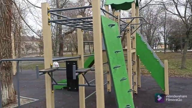 Центральный парк в Царичанке | рубрика - поездки смотреть онлайн