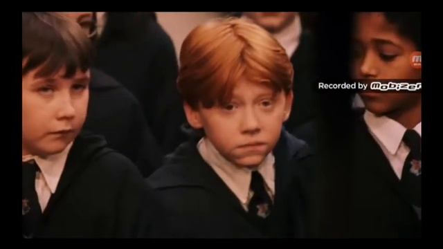 Распределяющая шляпа.Гарри Поттер и философский камень 2001г.