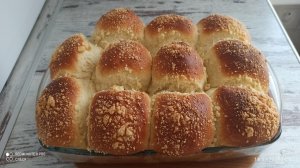 129. ПУХОВЫЕ БУЛОЧКИ С ХРУСТЯЩИМ ШТРЕЙЗЕЛЕМ