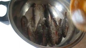 солим речную рыбу дома.