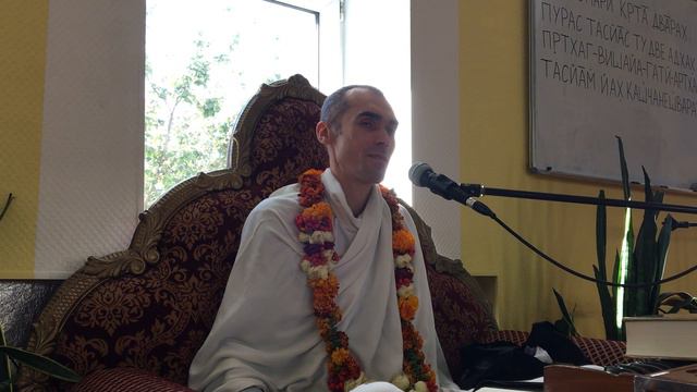 ШБ 4.25.45 - Мангалавайшнава Прабху смотреть онлайн