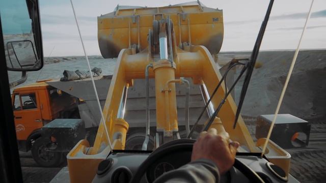 Погрузчики SEM655D, SEM656D | Честный отзыв оператора о работе на спецтехнике SEM смотреть онлайн