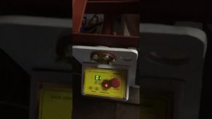 Работа тестомесильной машины Л4-ХТ2В