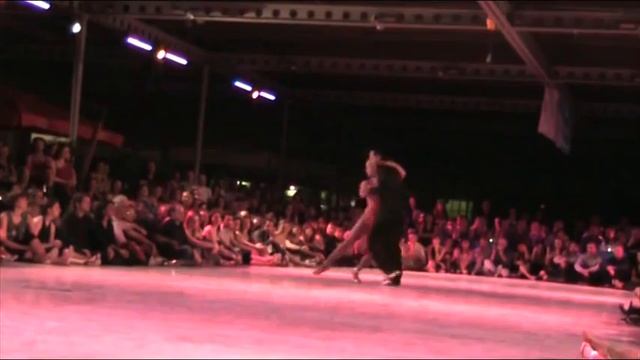 Damian Rosenthal Celine Ruiz 2-3 12° Torino Tango Festival.mpg смотреть онлайн