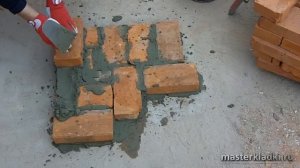 Кирпичная кладка угла в 1,5 кирпича "Однорядная система перевязки" -  [© masterkladki]